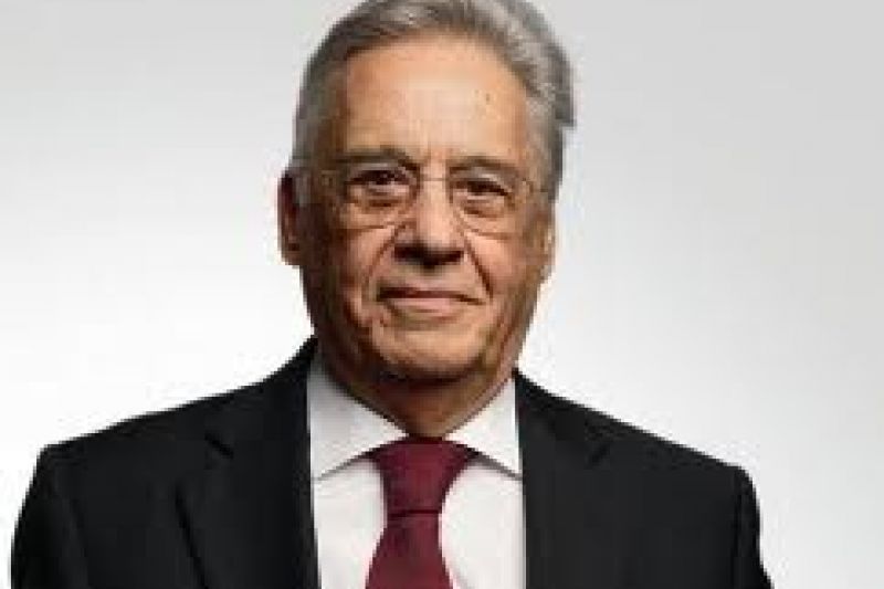 FHC diz a jornal que 'o caminho' para sair da crise é impeachment de Dilma