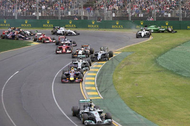 Massa celebra bom começo de ano, e Nasr lamenta desempenho da Sauber