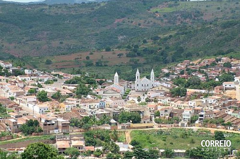 Populares encontram ossada humana na zona rural de Água Branca