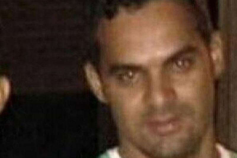 Homem é assassinado a tiros dentro de lanchonete em Batalha