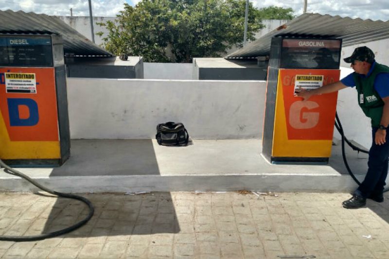 Prefeitura é multada por danos ambientais causados por bombas de combustível clandestinas