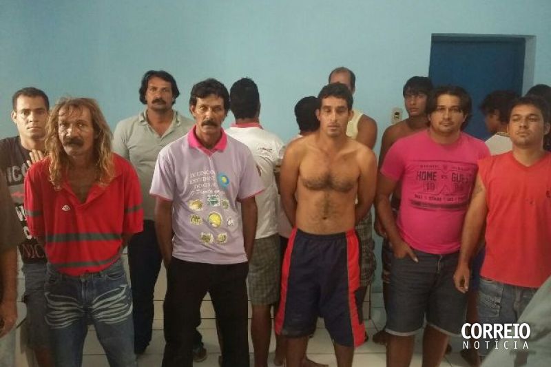 Operação das polícias Civil e Militar resulta na prisão de 14 pessoas em Delmiro Gouveia