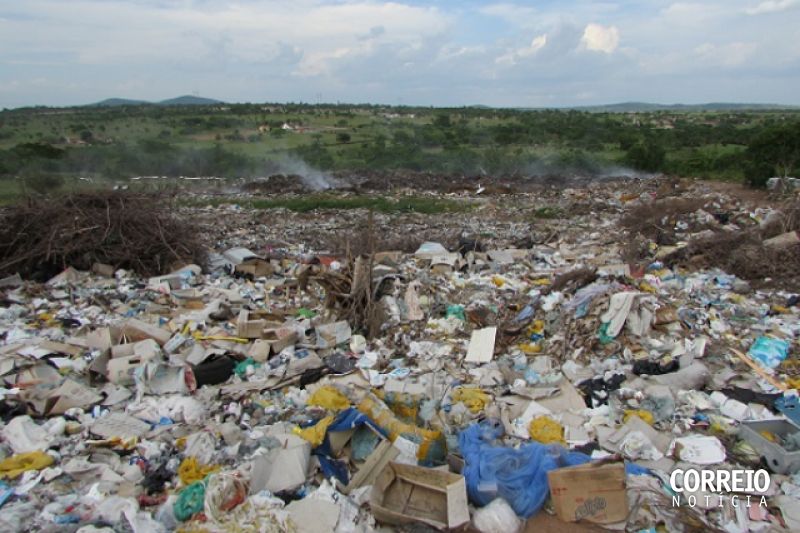 Meio ambiente ameaçado: todos os municípios do Sertão utilizam lixões a céu aberto