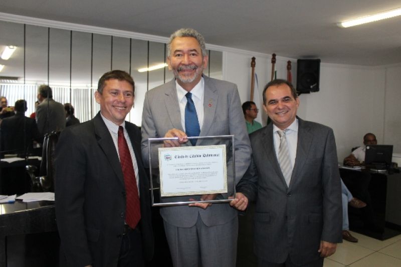 Câmara de Delmiro Gouveia homenageia Paulão e Ronaldo Medeiros com títulos de cidadãos