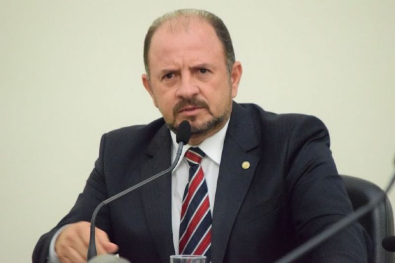 Justiça determina bloqueio de bens do deputado estadual Antônio Albuquerque