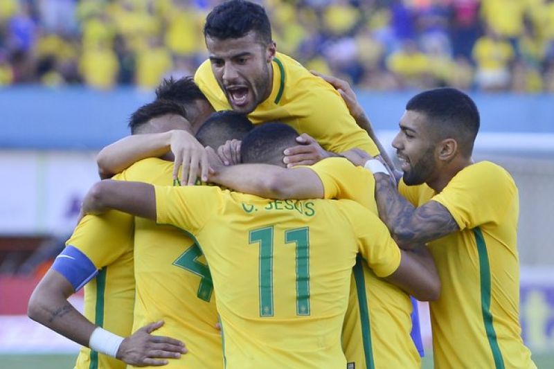 Brasil tenta superar pressão e Dinamarca para evitar novo vexame