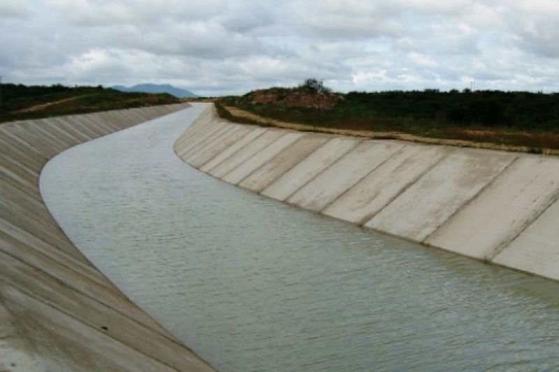 Empresas estrangeiras querem investir no Canal do Sertão em Delmiro Gouveia