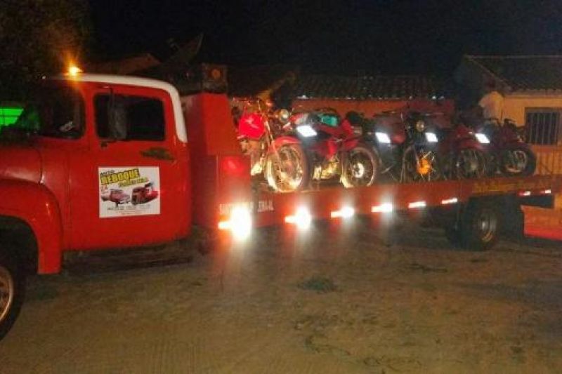 Polícia apreende motos que seriam usadas em rachas na cidade de Olivença