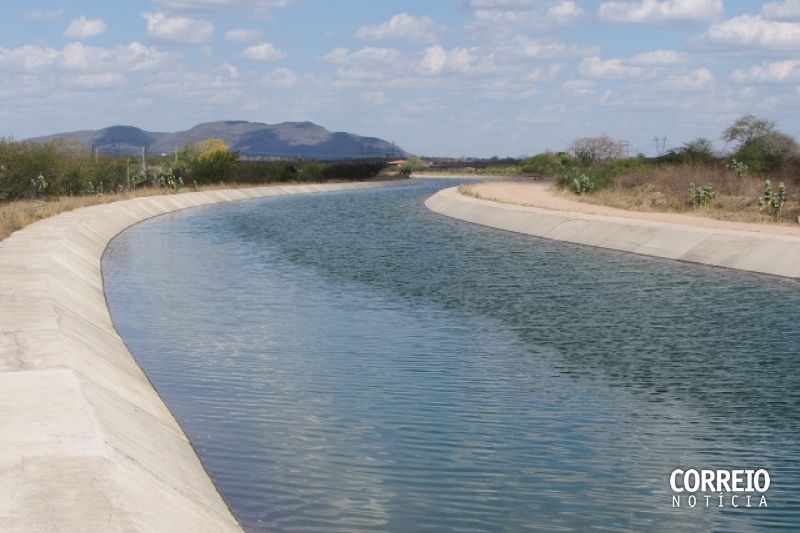 Estado trabalha para normalizar abastecimento no Canal do Sertão