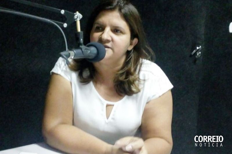 Ziane Costa diz que candidatura a deputada estadual depende de decisão do PMDB