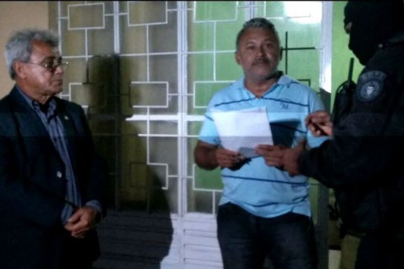 Ex-prefeito Mário Silva é detido durante operação do Gecoc em Santana do Ipanema