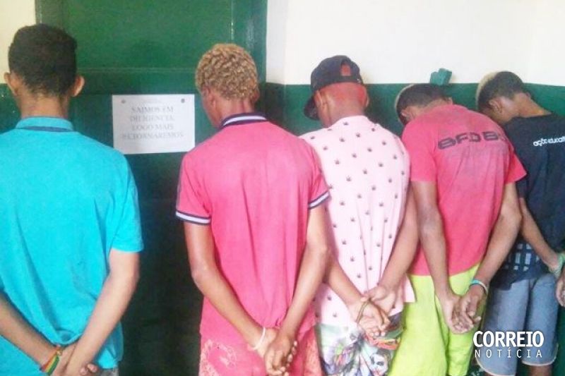 Cinco adolescentes suspeitos de arrombar sorveteria são apreendidos em Água Branca