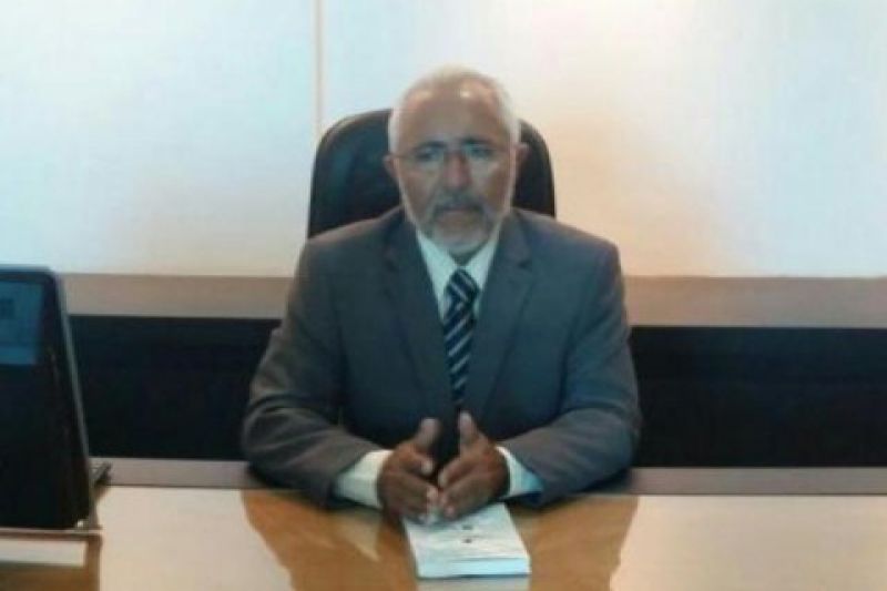Padre Eraldo torna sem efeito nomeação de 9 pessoas em concurso público de Delmiro Gouveia