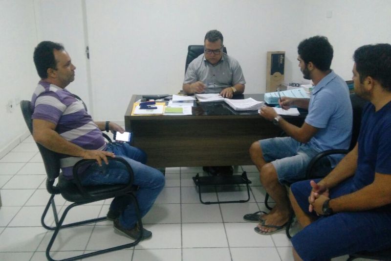 Prefeito Fabiano Ribeiro recebe Diretoria de Esportes para planejamento e calendário