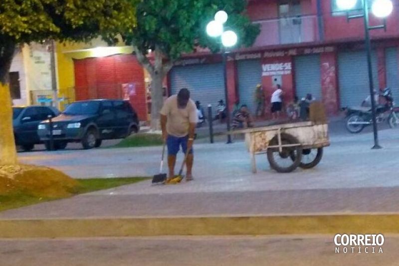 Garis arriscam a saúde para manter cidades limpas no Sertão de Alagoas