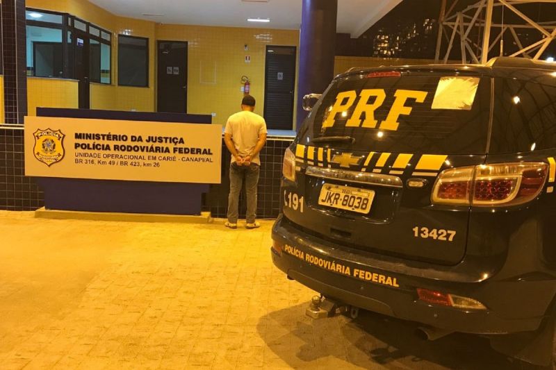 Foragidos da Justiça de Sergipe e da Paraíba são recapturados pela PRF em Canapi