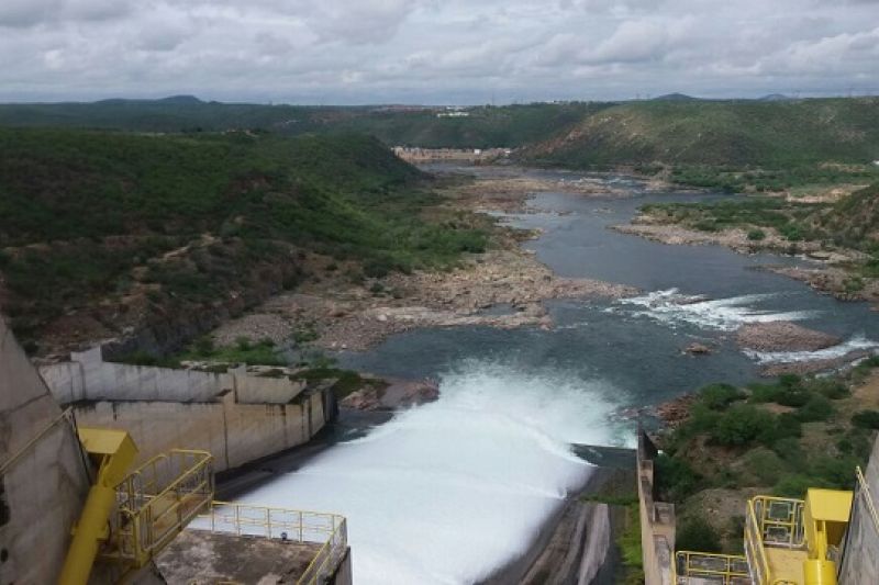 Chesf nega abertura de comportas e aumento de vazão na represa de Xingó