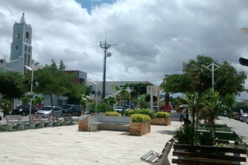 Prefeitura de São José da Tapera vai realizar leilão de veículos, máquinas e equipamentos