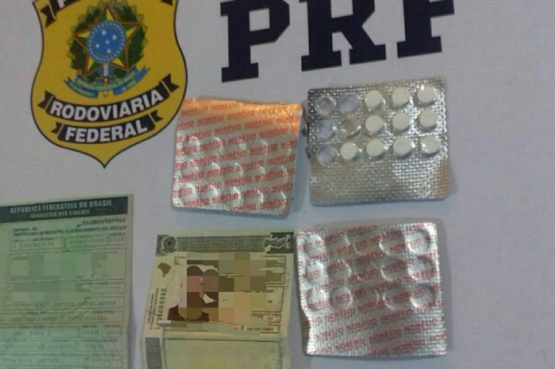 PRF prende caminhoneiro que dirigia sob efeito de rebite e há dois dias sem descanso