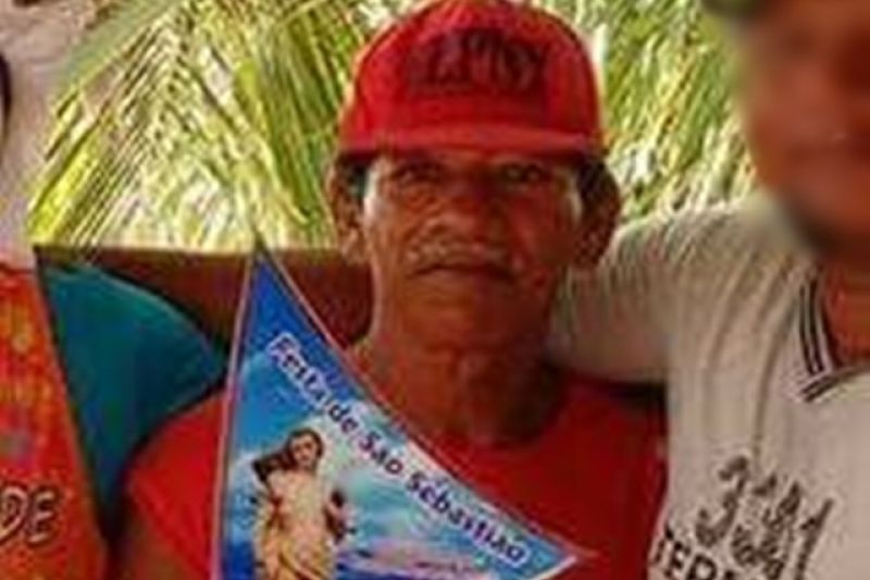 Pescador de 64 anos morre depois de passar mal durante corrida de canoas em Pão de Açúcar