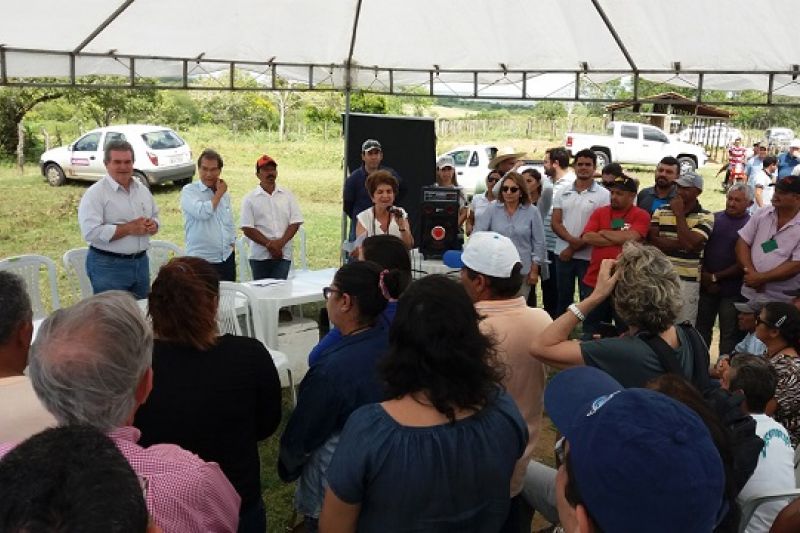 Dia de Campo em Batalha discute ampliação do cultivo da palma forrageira no Sertão
