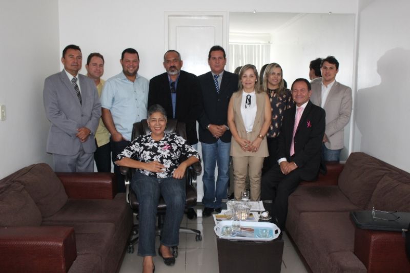 Presidente Kel convida equipe da Prefeitura para explanação sobre as finanças do município