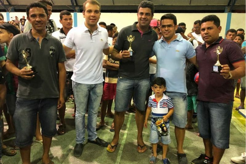 Giro de notícias - Construindo um Novo Tempo