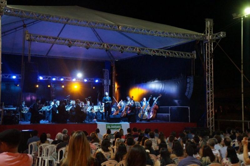 Concerto atrai centenas de pessoas na abertura cultural da 8° edição do Governo Presente