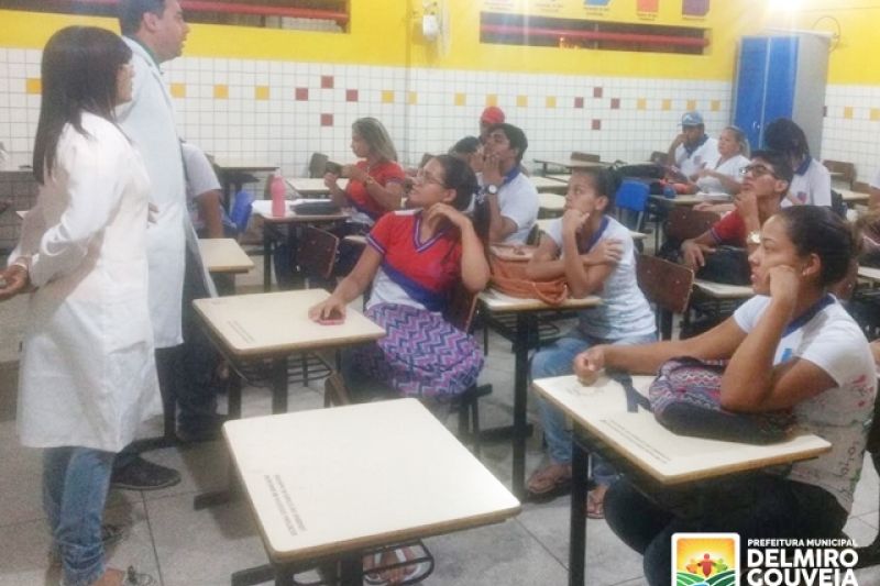 Secretaria Municipal de Saúde realiza ações em alusão ao Dezembro Vermelho