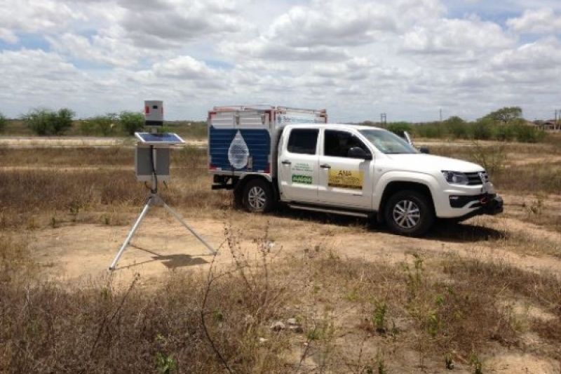 Mata Grande e Poço das Trincheiras recebem pluviômetros para monitoramento do tempo
