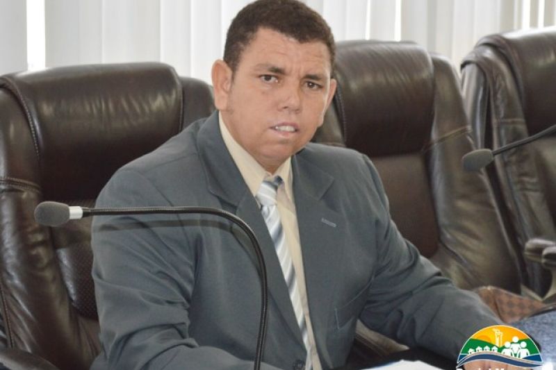 Vereador Daniel Marques se posiciona contra aumento do IPTU em Delmiro Gouveia
