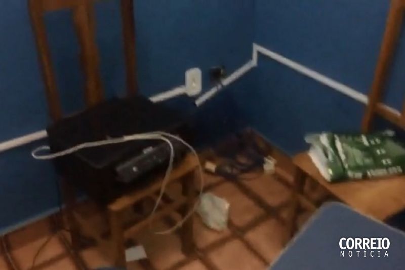 Prefeito recebe prefeitura com salas trancadas e sem documentos em Mata Grande