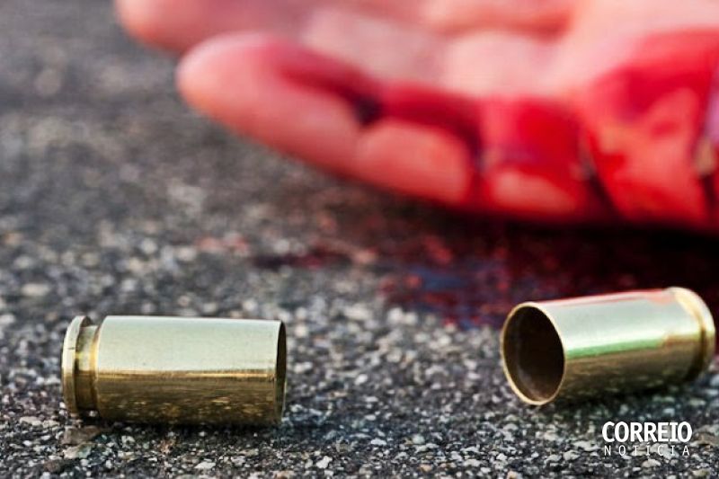 Atentando à bala depois de confusão deixa duas pessoas feridas em Delmiro Gouveia