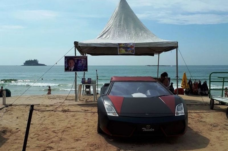 Carro 'de luxo' vendido por pastor em falso culto é da década de 1980 e vale R$ 4 mil