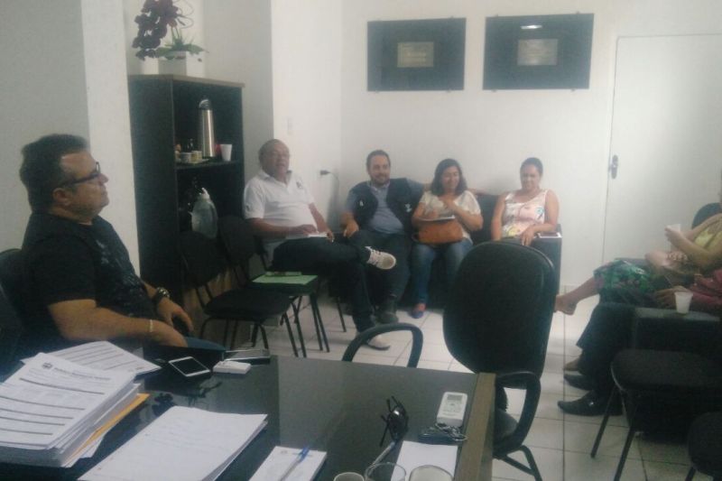 Prefeito se reúne com Comitê para iniciar trabalhos de implantação da Coleta Seletiva