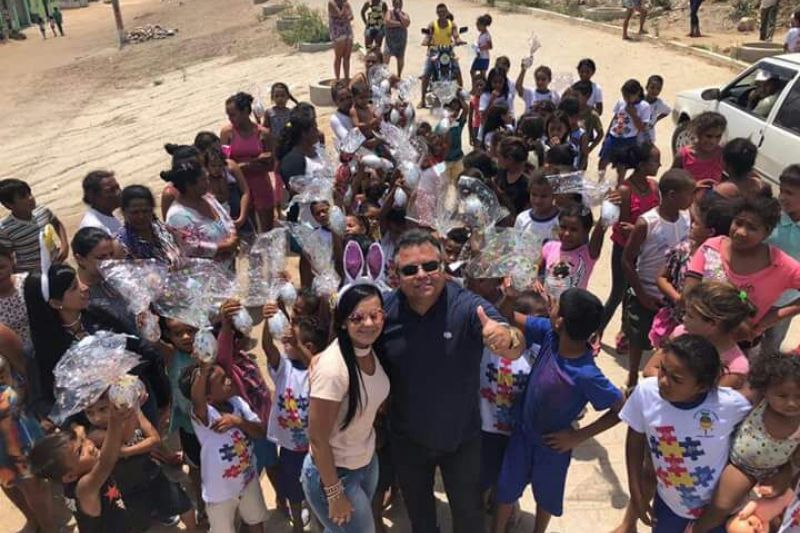 Prefeito de Pariconha distribui ovos de páscoa simbolizando festa cristã no município
