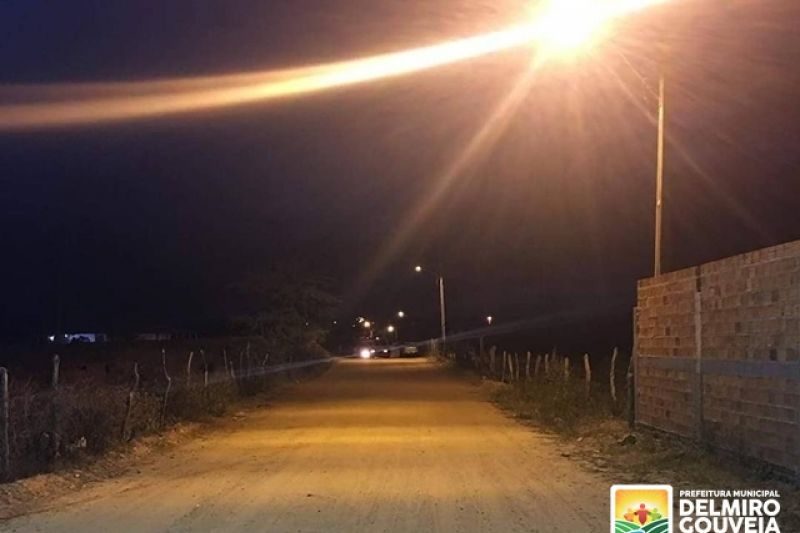 Equipe do Setor de Elétrica melhora em 100% iluminação pública dos povoados Peba e Pedrão