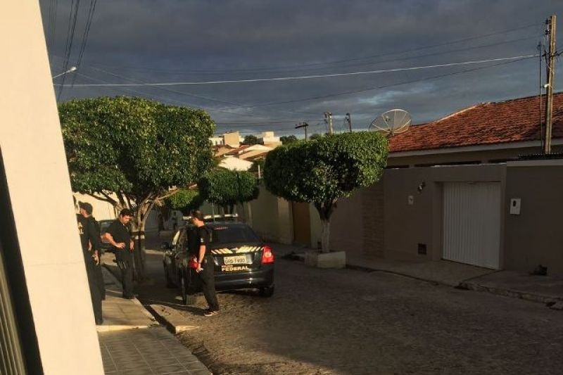 PF deflagra operação contra políticos em Maceió, Batalha e Jacaré dos Homens