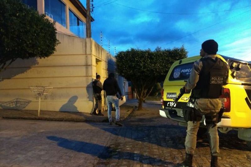 Gaeco deflagra operação para prender Jacob Brandão e outras pessoas por corrupção