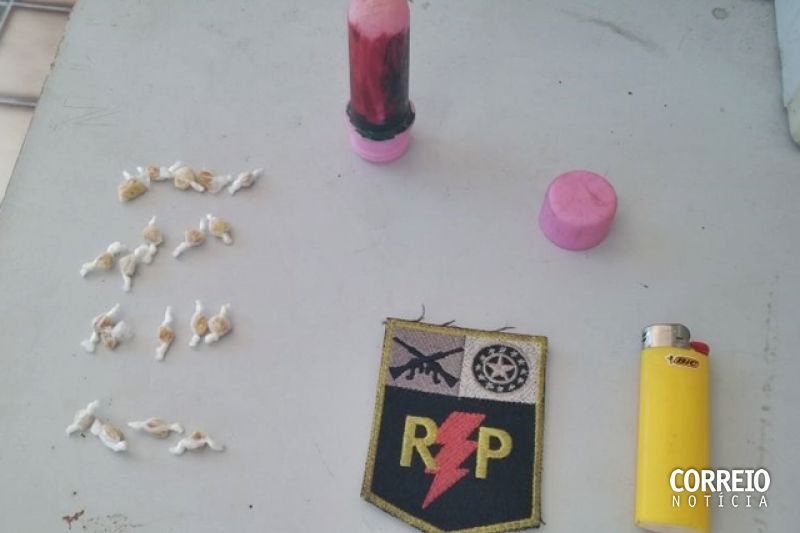 Adolescente é apreendido depois de ser flagrado traficando droga nas “casinhas” em Delmiro