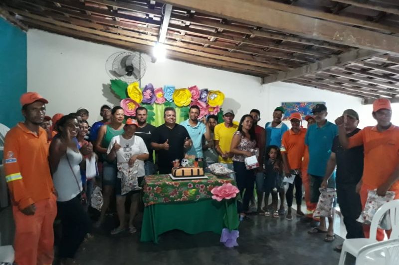 Prefeitura promove tarde de comemoração ao Dia do Gari com muita descontração e sorteios