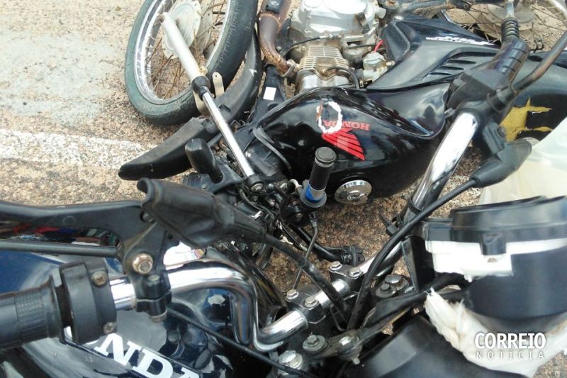 Acidente que teria sido provocado por imprudência deixa dois homens feridos em Delmiro