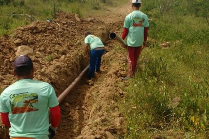 Revitalização e Ampliação de Adutora em Canapi:  Água nova vai brotar!