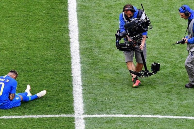 Neymar é psicótico e mau-caráter: leniência com ele é prova da minoridade política
