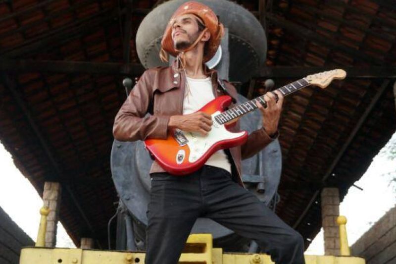 Músico de Delmiro Gouveia concorre em concurso nacional de guitarra