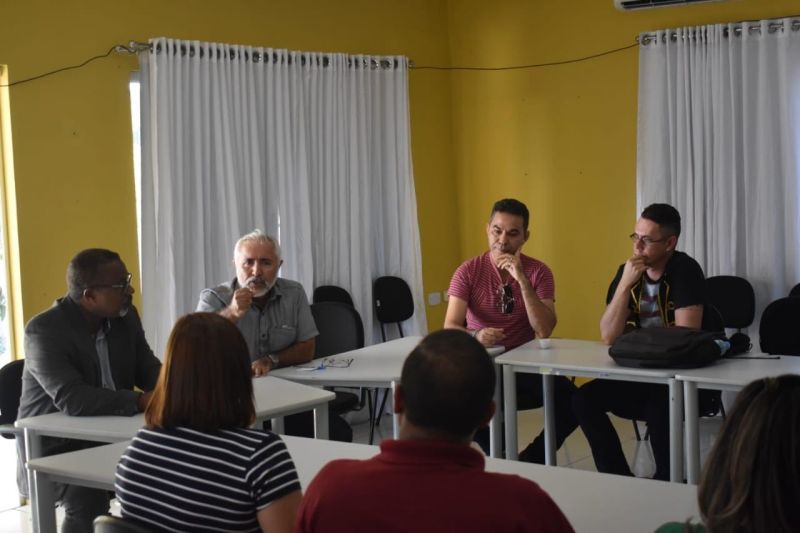 Reajuste salarial proposto por Padre Eraldo é rejeitado pelos servidores da Educação