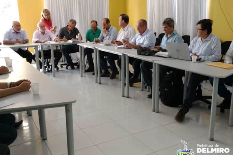 Encontro discute promoção e investimentos em áreas às margens do Canal do Sertão