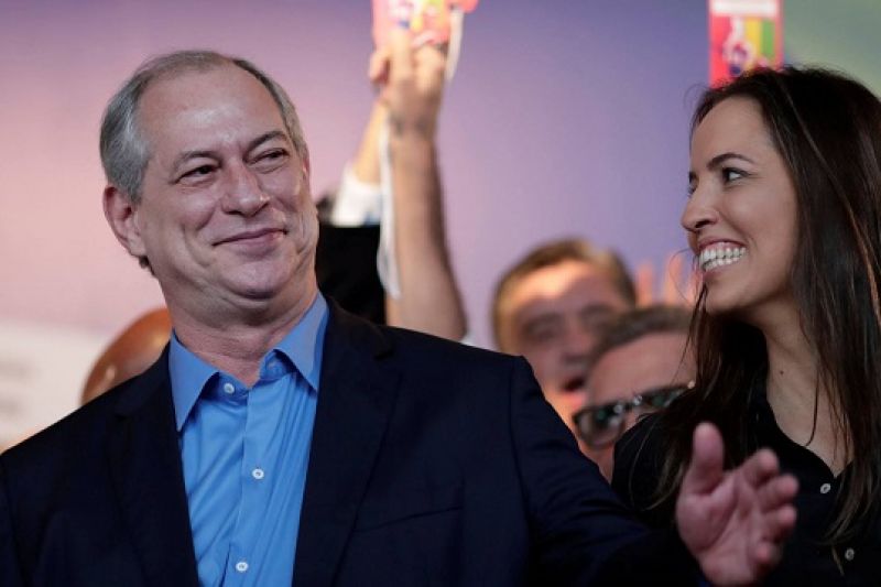 Colecionador de polêmicas, Ciro ajusta o tom para agradar empresários e mulheres