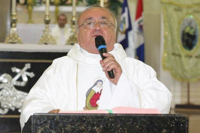 Ex-pároco de Água Branca, monsenhor Delorizano Marques, morre em hospital de Maceió