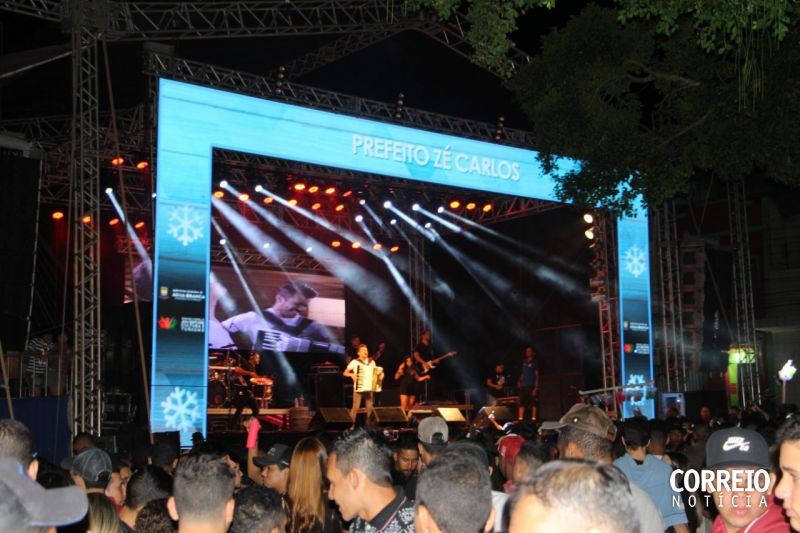 Inauguração de obra e shows marcam primeiro dia do Festival de Inverno de Água Branca